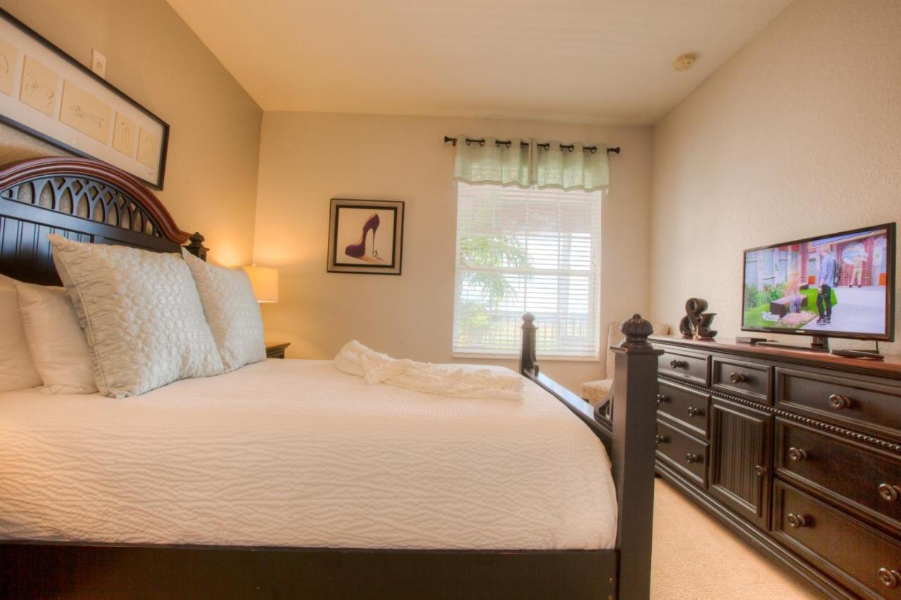 Stunning Lakeview Condo Wprivate Balcony Kissimmee Extérieur photo
